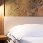 Continental Ξενοδοχείο Μπιμπιόνε