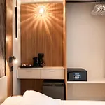 Continental 4* Μπιμπιόνε