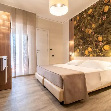 Continental B&B City Hotel Hotel 4*