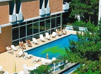 Continental B&B City Hotel Бибионе