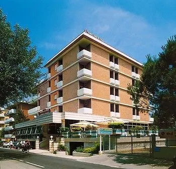Hotel Continental B&B City Hotel 4*