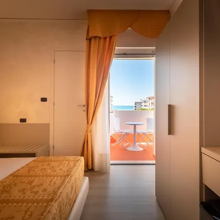 Hotell Continental B&B City Hotel