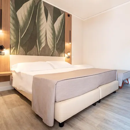 Continental B&B City Hotel Бибионе